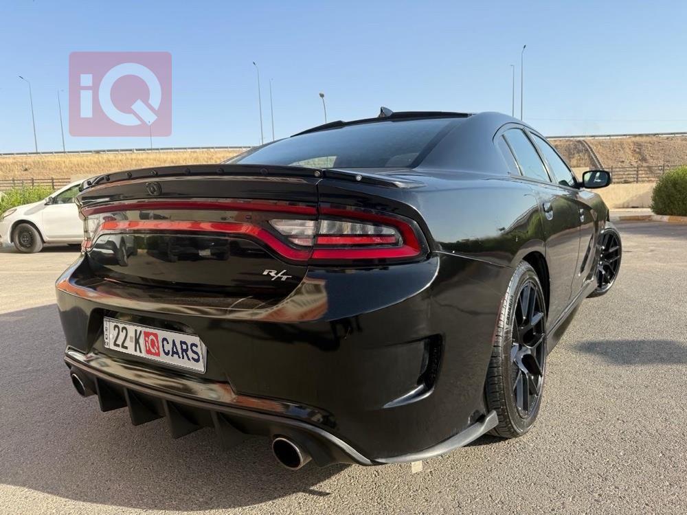 دودج تشارجر